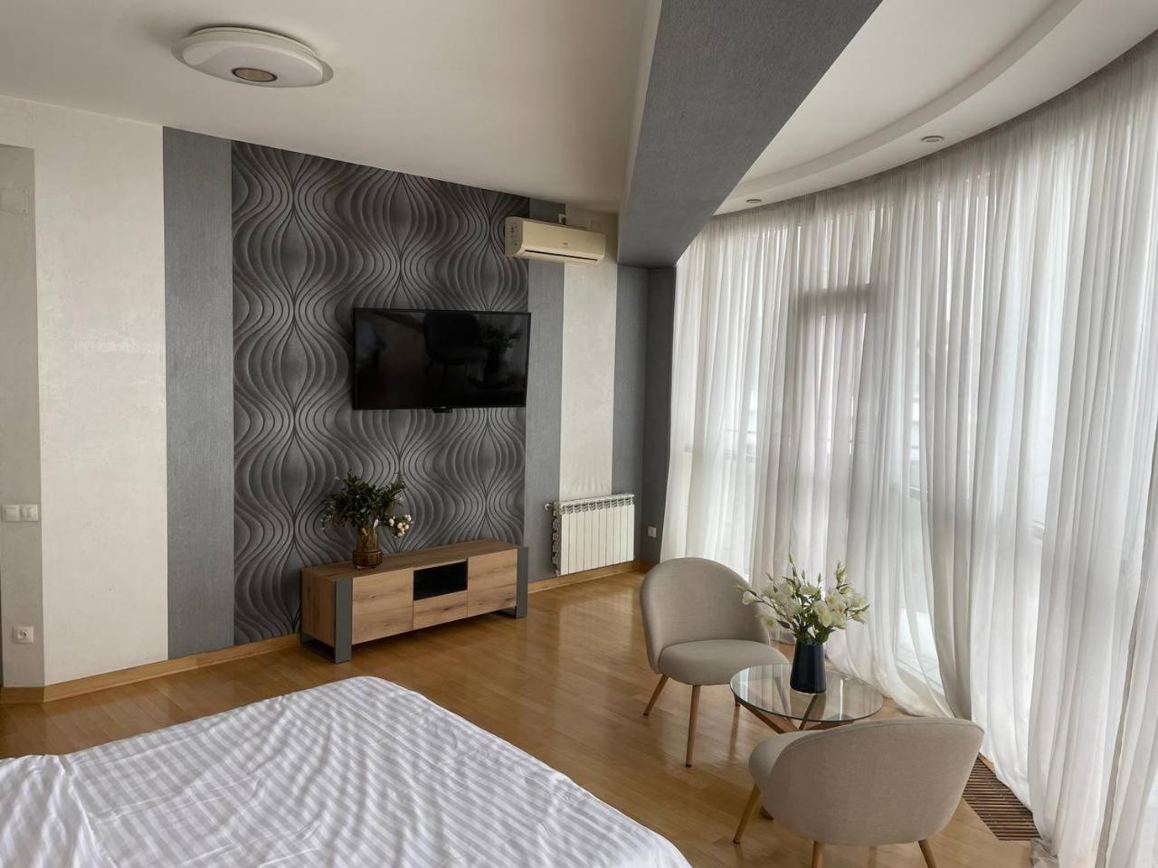 Apartments Tsekhova 1 Street Львов Экстерьер фото